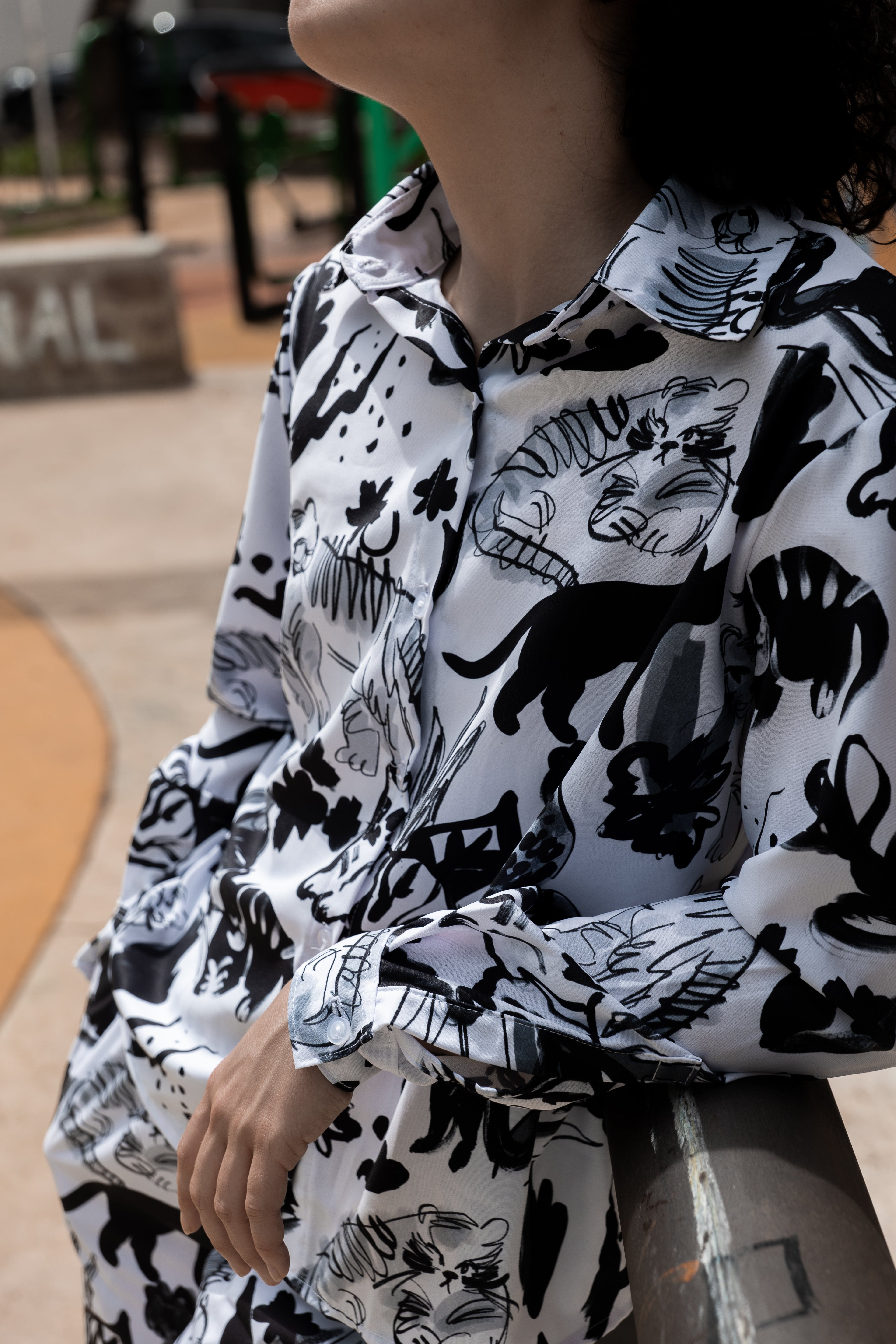 Camisa de manga larga Gatos y Flores - TRAZOS